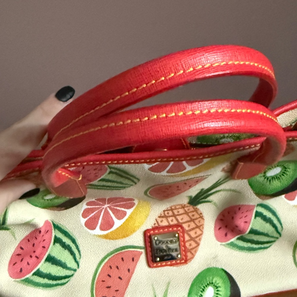 Dooney & Bourke Tropical Fruit - Picture 4 of 13